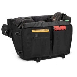 Chrome Berlin 47 - Shoulder Bag 13 Chrome Berlin 47 - Shoulder Bag -Brunner Sales 2025 chrome berlin 47 shoulder bag detail 6