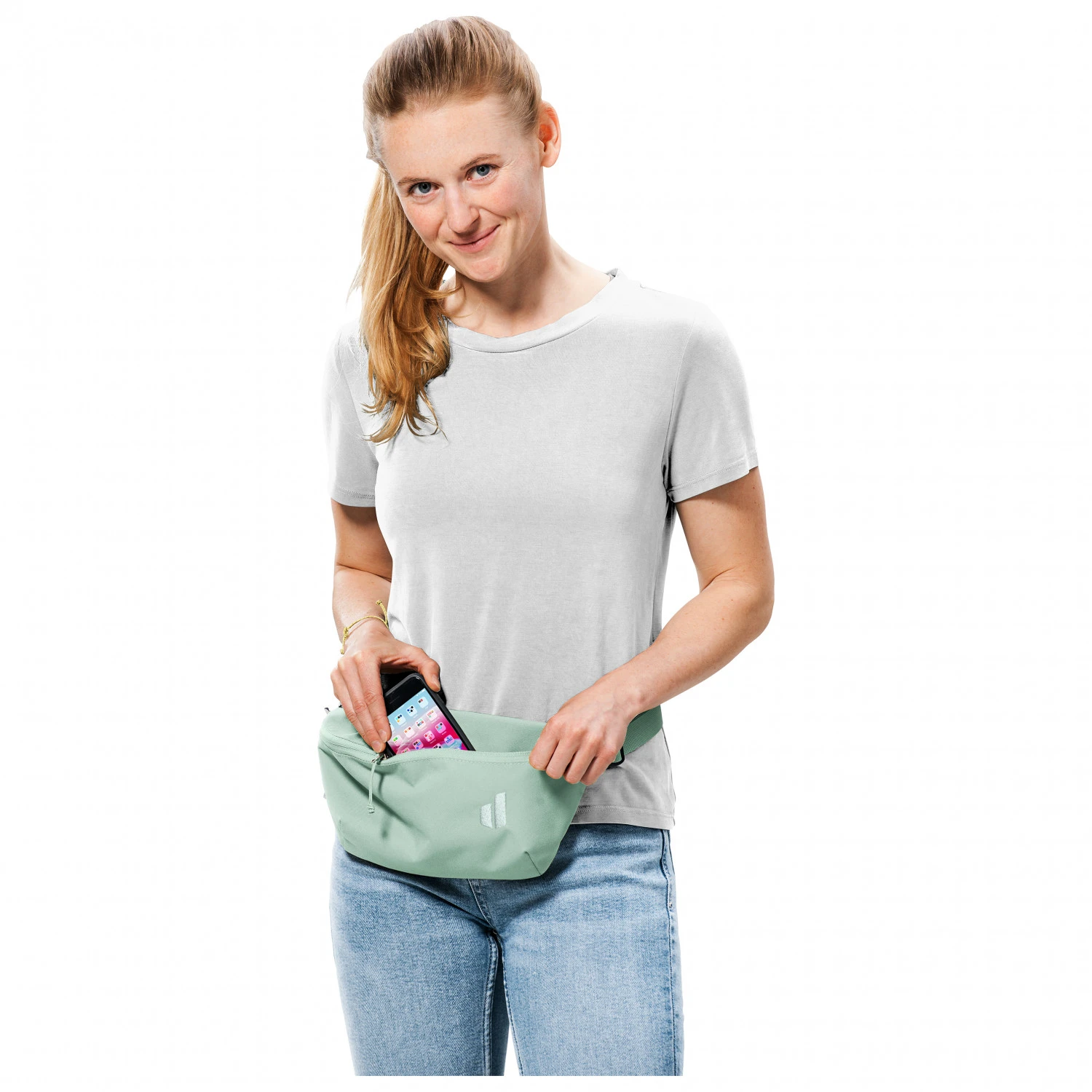 Deuter Avengo 1.5 - Hip Bag 4 Deuter Avengo 1.5 - Hip Bag - Image 2