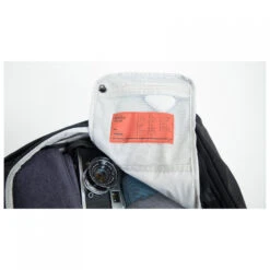 Doughnut Navigator - Luggage -Brunner Sales 2025 doughnut navigator luggage detail 10