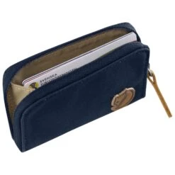 FJÄLLRÄVEN Zip Card Holder - Wallet -Brunner Sales 2025 fjaellraeven zip card holder wallet detail 3