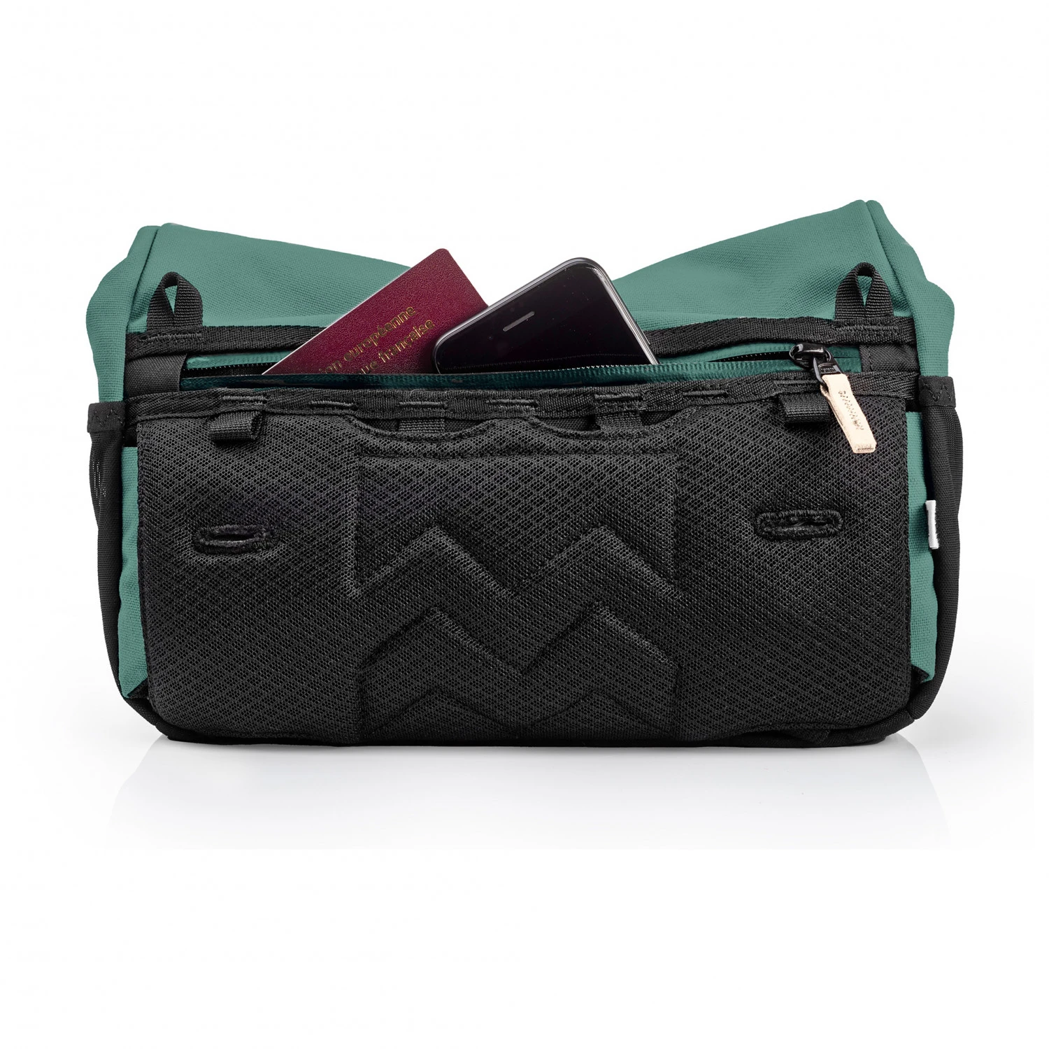 Piha Bag 4-6 - Hip Bag 6 Piha Bag 4-6 - Hip Bag - Image 4