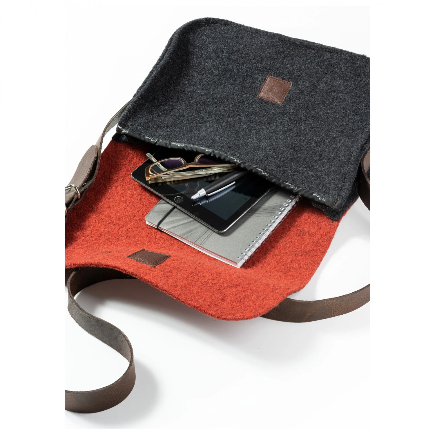 Mezzo - Shoulder Bag 4 Mezzo - Shoulder Bag - Image 2