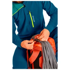 Ortovox Trad Zero 24 - Climbing Backpack -Brunner Sales 2025 ortovox trad zero 24 climbing backpack detail 9