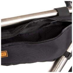 Restrap Frame Bag Medium - Bike Bag 9 Restrap Frame Bag Medium - Bike Bag -Brunner Sales 2025 restrap frame bag medium bike bag detail 4