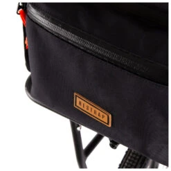 Restrap Randonneur Bag Large - Handlebar Bag 11 Restrap Randonneur Bag Large - Handlebar Bag -Brunner Sales 2025 restrap randonneur bag large handlebar bag detail 5