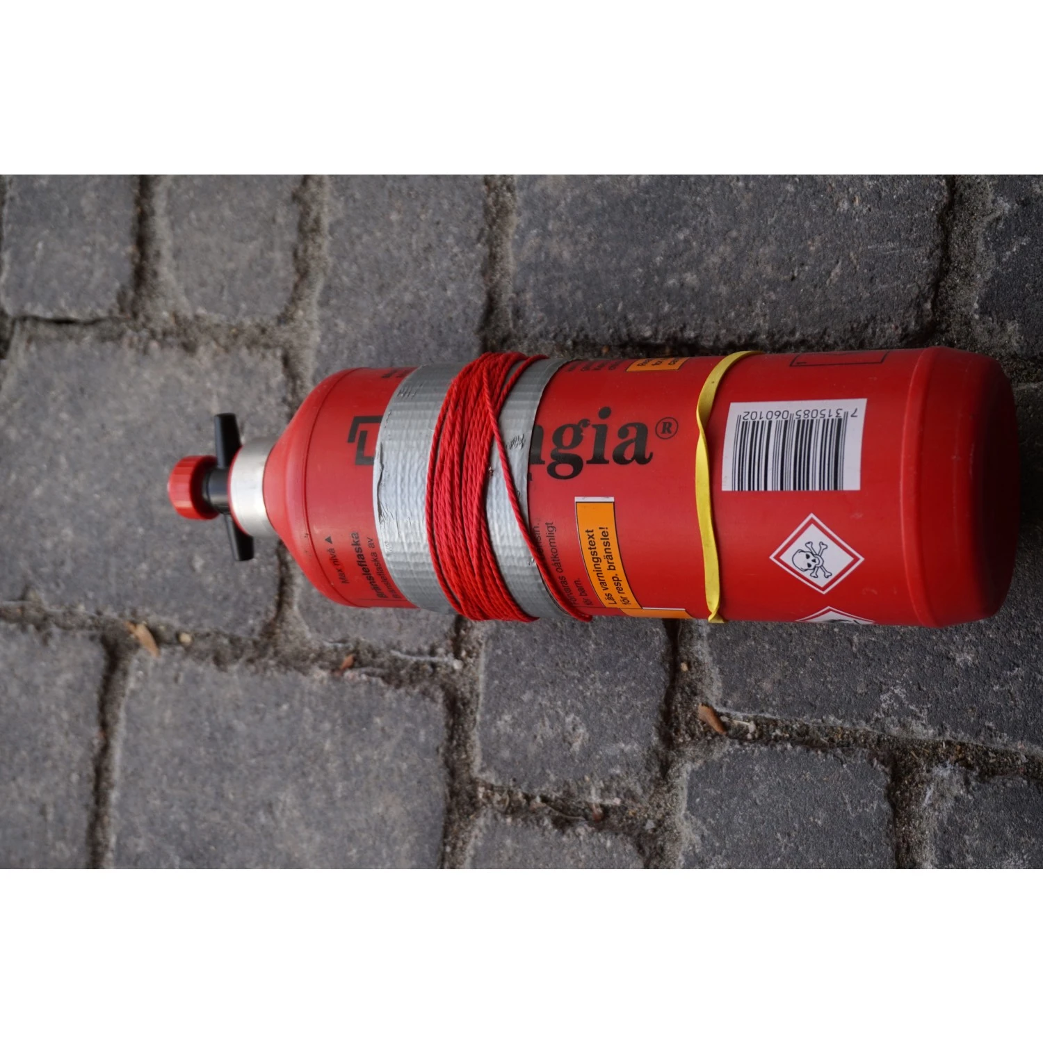 Trangia Liquid Fuel Safety Tank Bottle - Fuel Bottle 4 Trangia Liquid Fuel Safety Tank Bottle - Fuel Bottle - Image 2
