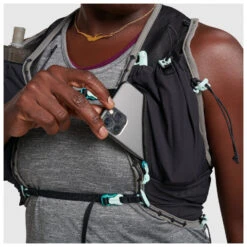 Ultimate Direction Women's Race Vesta 6.0 - Trail Running Backpack -Brunner Sales 2025 ultimate direction womens race vesta 60 trail running backpack detail 8